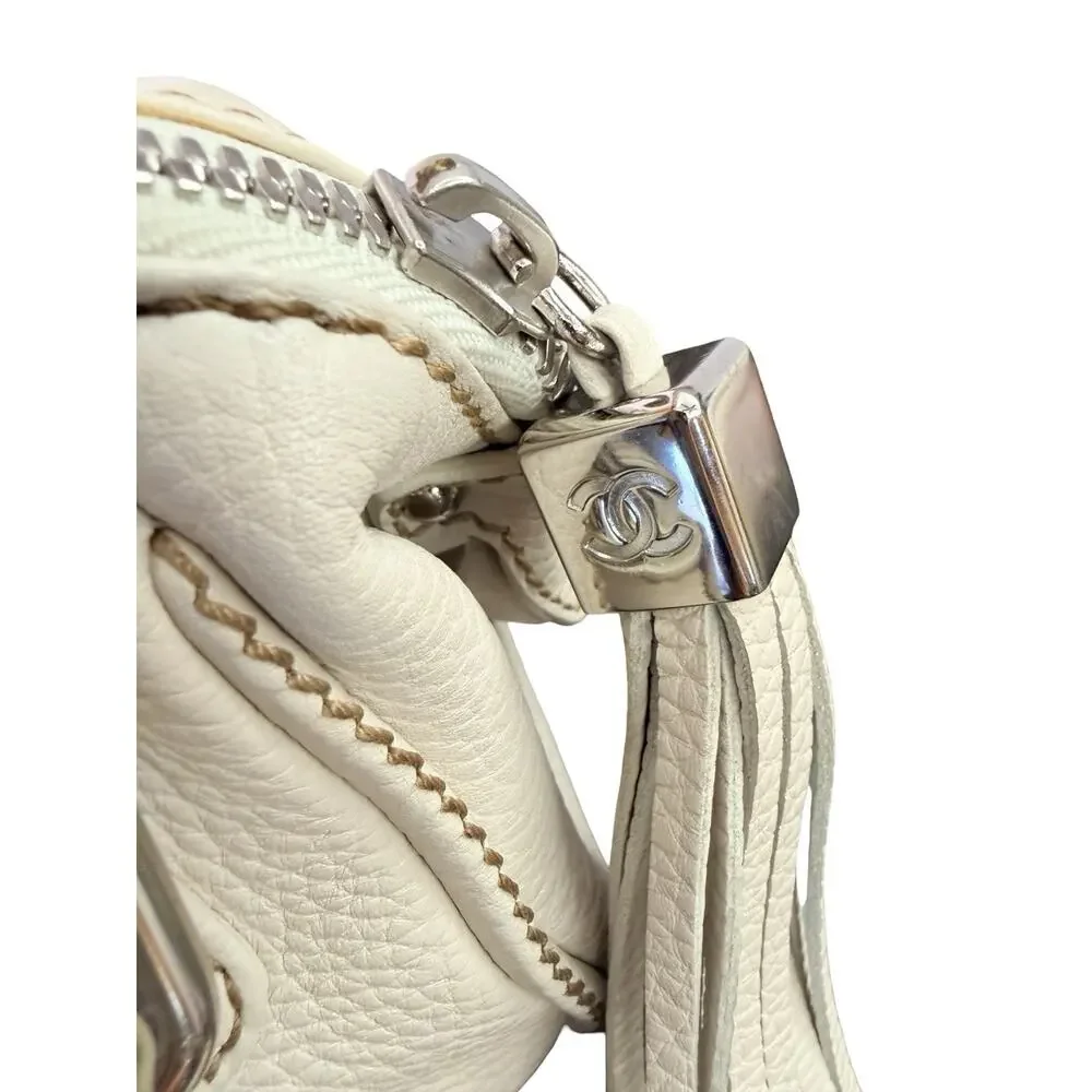 Chanel LAX Bowler Bag Cream Pebbled Leather Silver Tassel Series 8 2003 - Picture 8 of 14